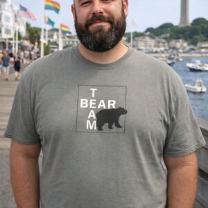 Gildan Bear Week Provincetown 2017 LGBTQ Pride Graphic T-Shirt Gray 2XL